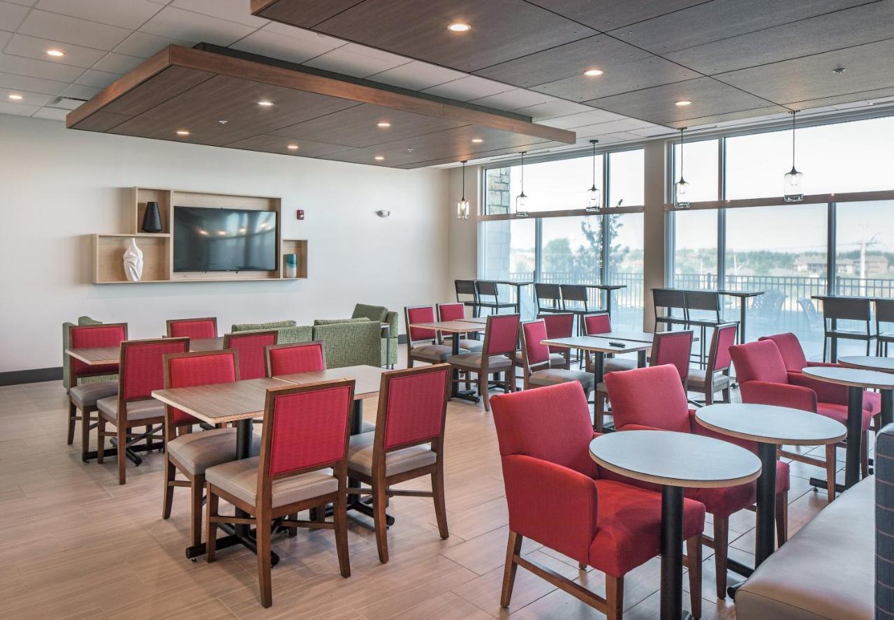 Holiday Inn Express & Suites - West Omaha - Elkhorn By Ihg Exterior photo